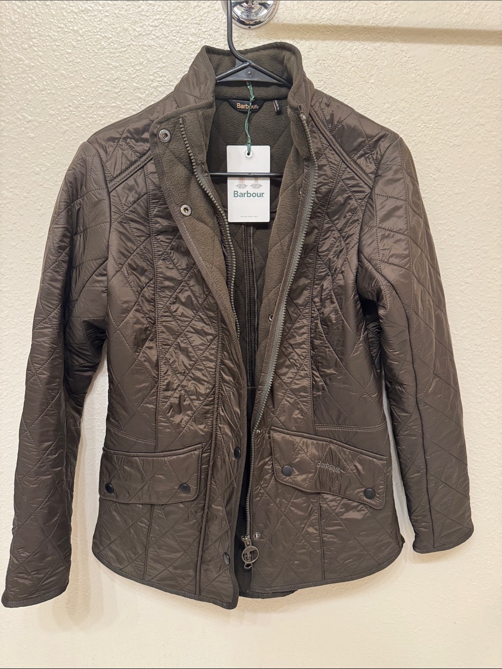 NWT Barbour Cavalry Polarquilt Jacket - Olive - US 8